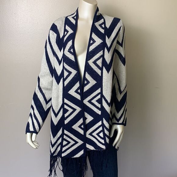 CHICOS size 2 cardigan sweater fringe boho chevron zig zag large L southeastern - Picture 3 of 9